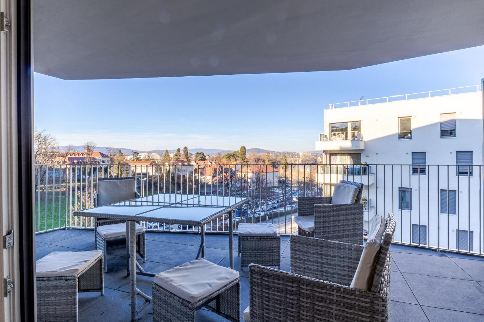 La Plume Vue Lac 3 Etoiles - Garage Prive, Secteur Recherche, Moderne & Tout Equipe, 6 Personnes Annecy Bagian luar foto
